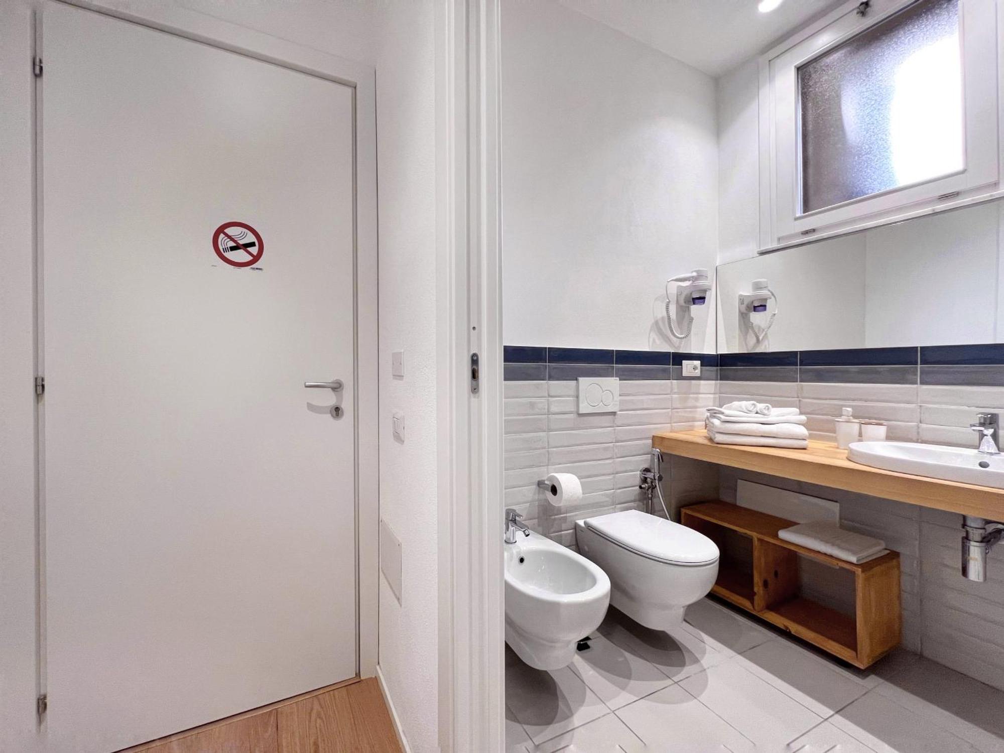 Al Duomo Di Cagliari Hotell Eksteriør bilde