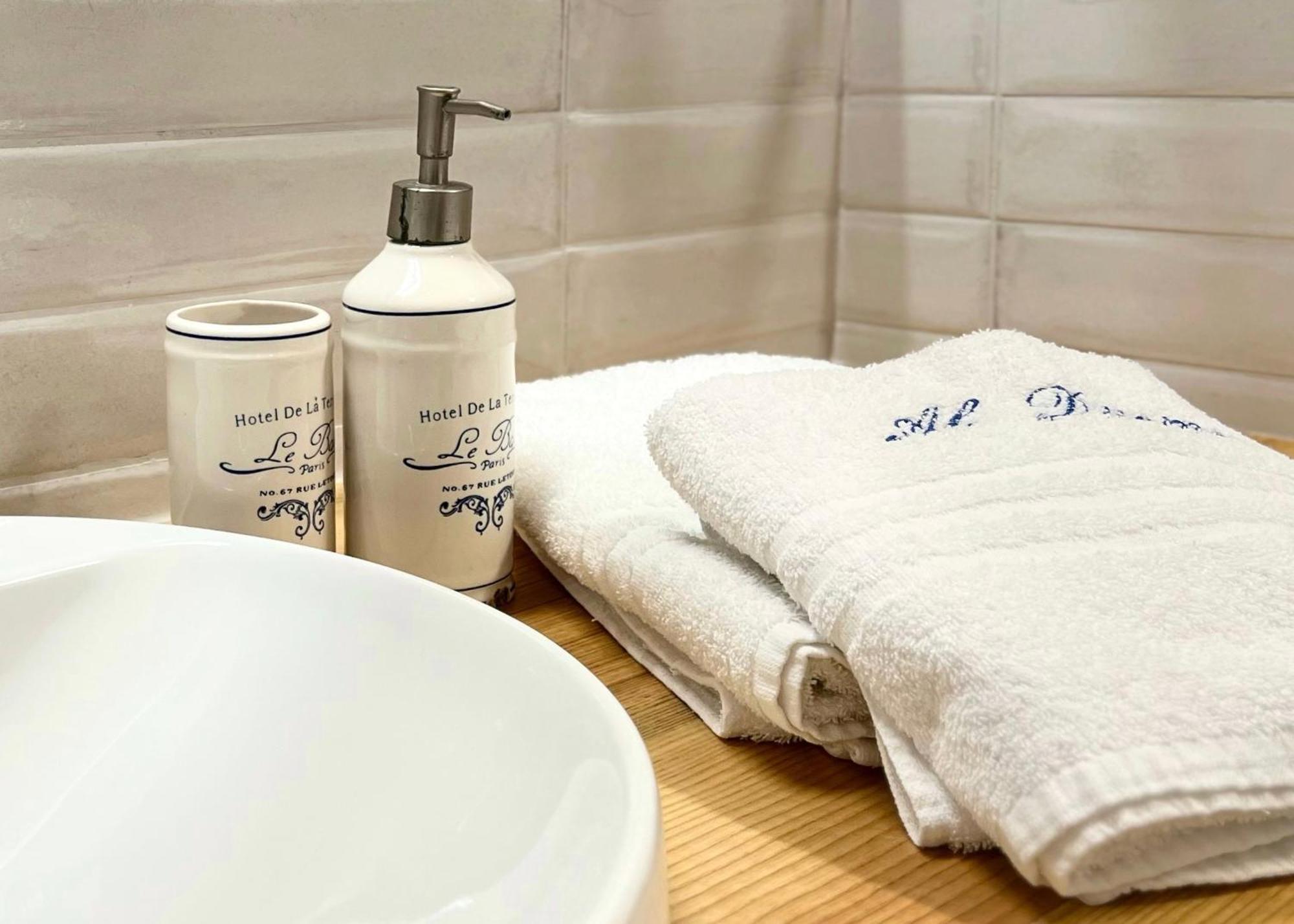 Al Duomo Di Cagliari Hotell Eksteriør bilde